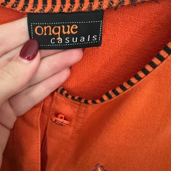 Cat Halloween Embroidered Sweater - Picture 3 of 5